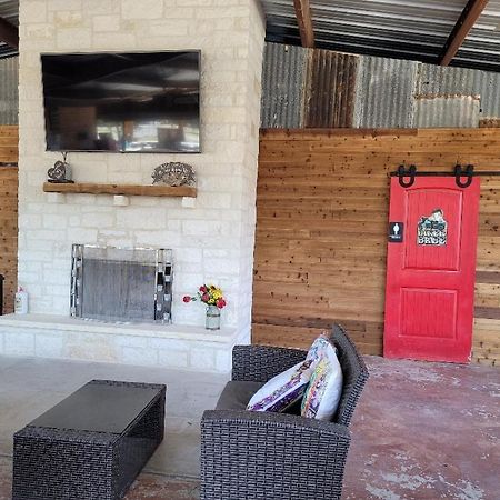 Al'S Hideaway Glamping Tents Hotel Pipe Creek Luaran gambar